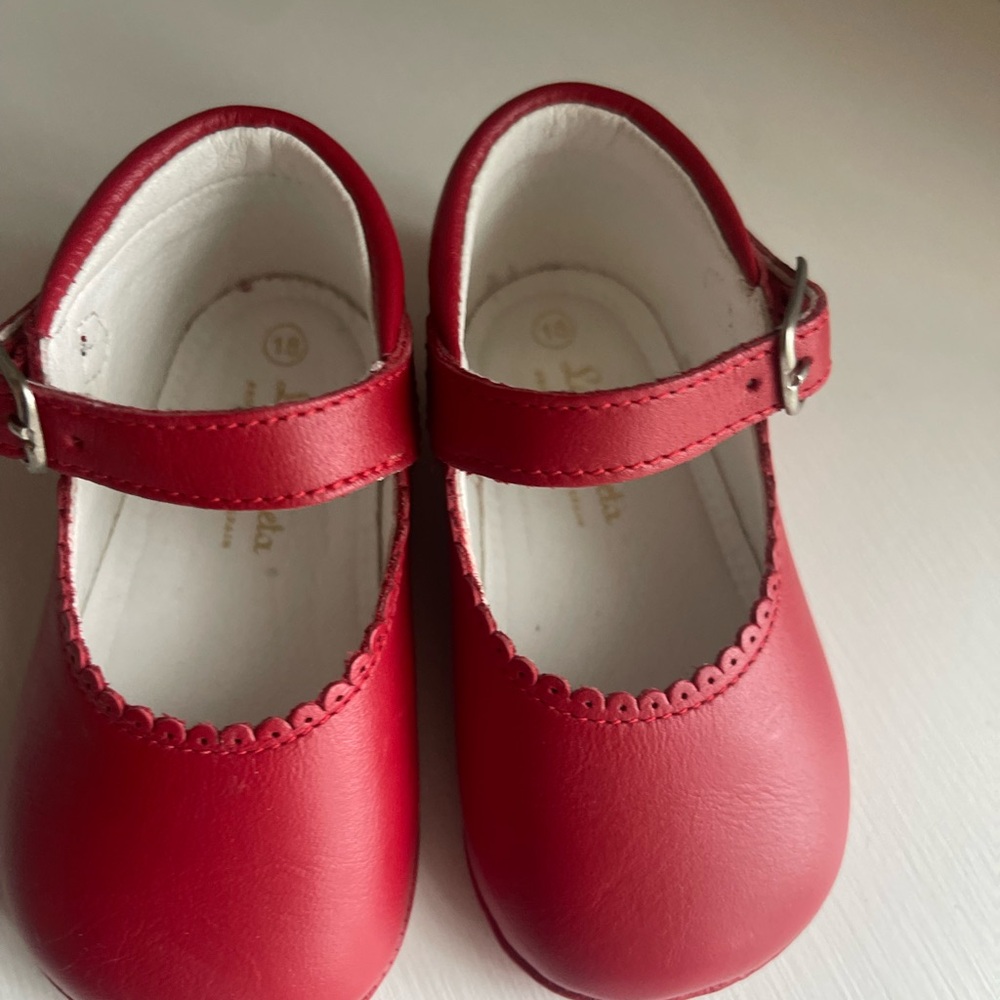 Girls Red Mary Jane Dress Shoes with Scalloped Trim